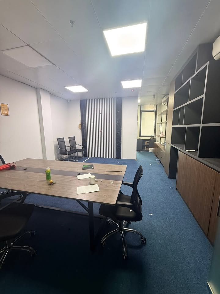 Văn phòng cho thuê 70m² tại Nguyễn Hoàng, Mỹ Đình - Không gian làm việc chuyên nghiệp