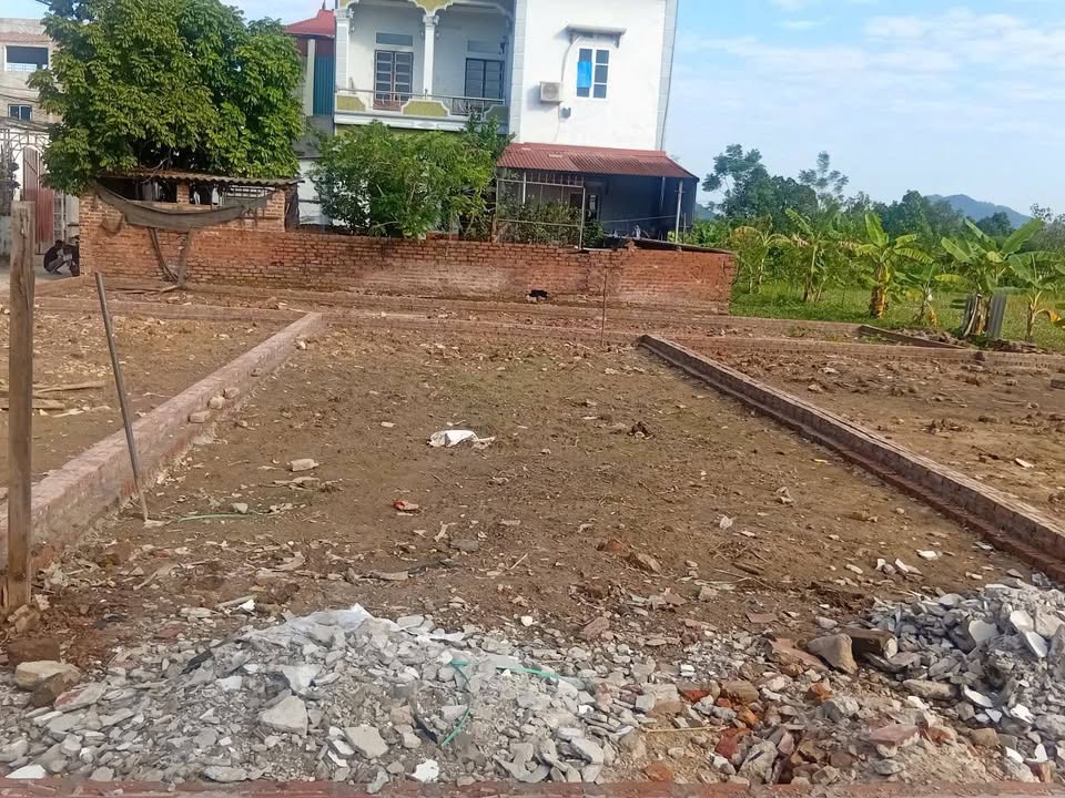 FrontHouse kinh doanh Quang Tiến 80m² - Mặt tiền rộng, giá thỏa thuận!