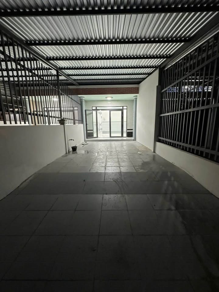 Nhà mặt tiền Nam Kỳ Khởi Nghĩa 97m² giá 1.85 tỷ - Đầu tư sinh lời ngay!