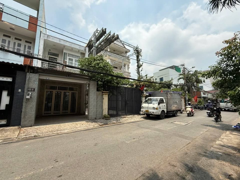 Nhà cho thuê đường Trường Chinh, quận Tân Bình, diện tích 600m² - Không gian thoáng, phù hợp kinh doanh và ở gia đình!