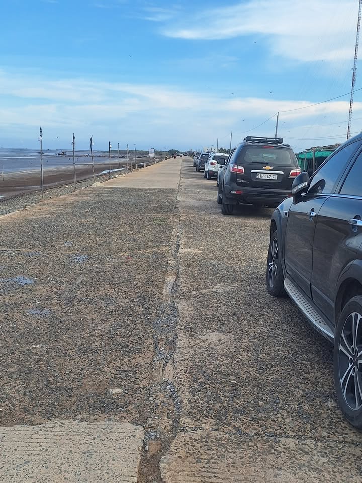 Đất nền mặt tiền khu du lịch Tân Thành Gò Công 6000m² giá chỉ 12 tỷ - Cơ hội đầu tư sinh lời!