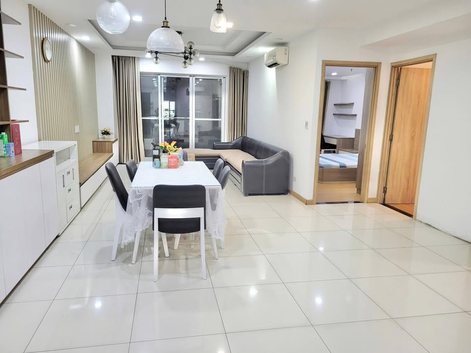 Căn hộ cho thuê cao cấp Cosmo City, Quận 7, 78m² giá 12 triệu - Tiện ích đầy đủ!