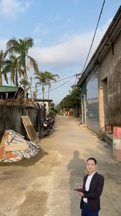 Đất nền Quán Bàu 60m² giá chỉ 2 tỷ - Cơ hội đầu tư hấp dẫn!