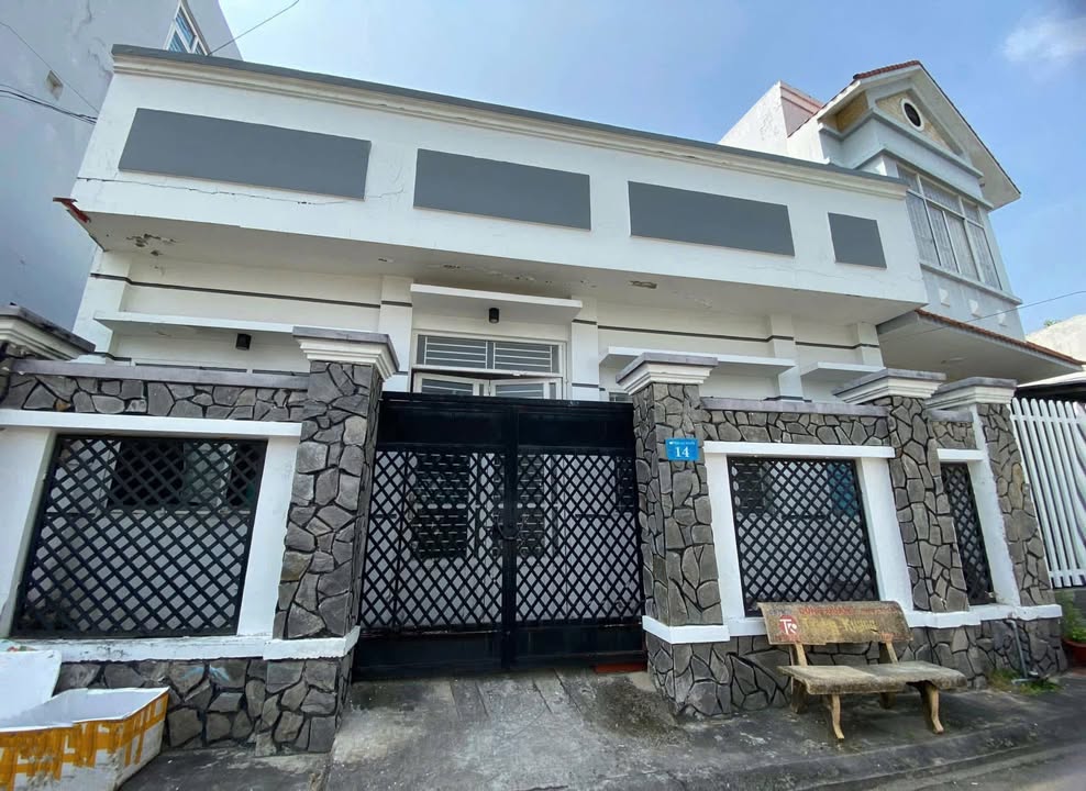 Phòng trọ Trần Văn Nghiêm, Bình Thủy 12m² giá 1.3 triệu - Ưu đãi giảm giá 2 tháng đầu!