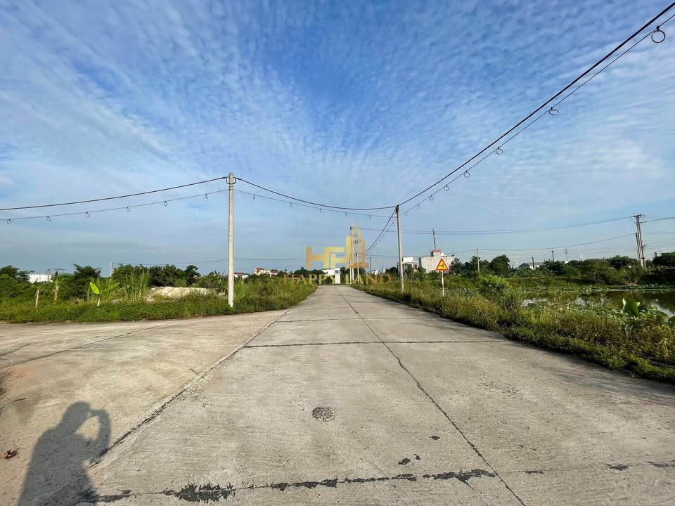 Đất nền liền kề Trần Nhân Tông, Hoa Lư, Ninh Bình 300m² giá 8.4 tỷ - Hướng Nam mát mẻ!