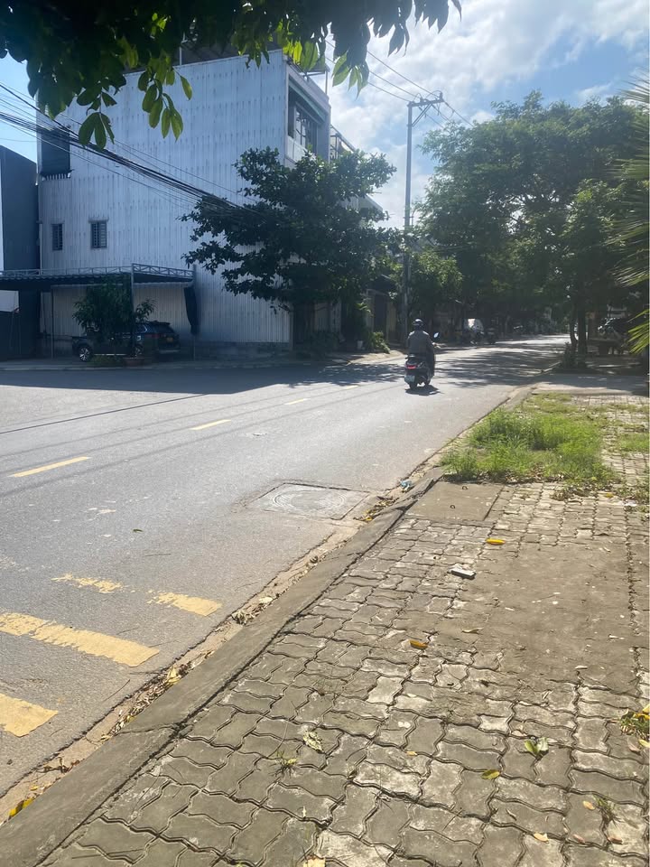 Nhà 2 tầng 165m² đường 7m5 Cẩm Lệ giá 2.99 tỷ - Cơ hội đầu tư hấp dẫn!