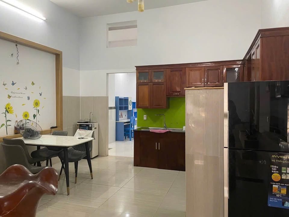 Nhà cho thuê tại Rạch Dừa, Vũng Tàu, diện tích 150m², giá 8 triệu/tháng - Sẵn sàng vào ở!