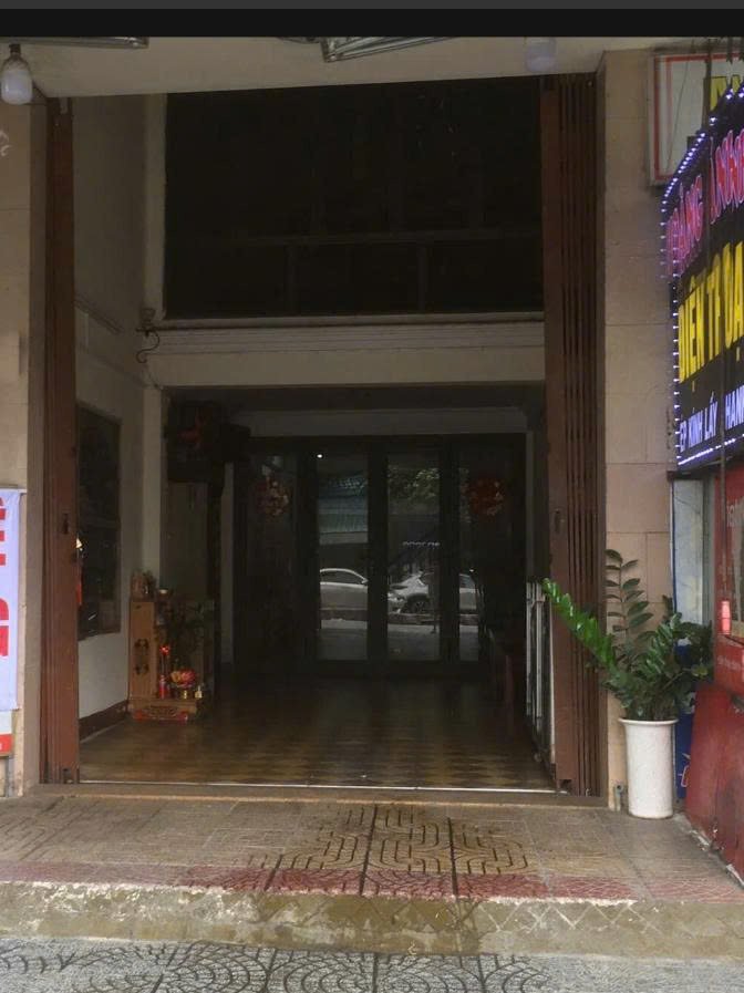 Mặt bằng cho thuê đường Cách Mạng Tháng 8, Cẩm Lệ - 28m² giá 7 triệu, phù hợp kinh doanh!