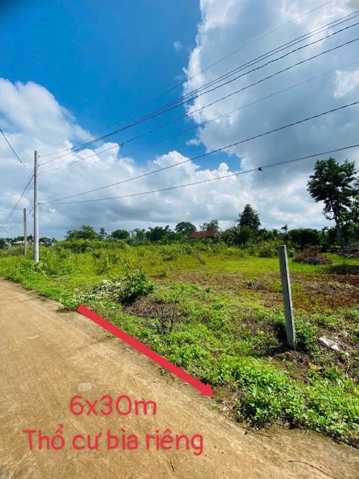 Đất nền tại Cư M'gar Đắk Lắk 180m² giá 750 triệu - Mặt tiền đẹp gần chợ