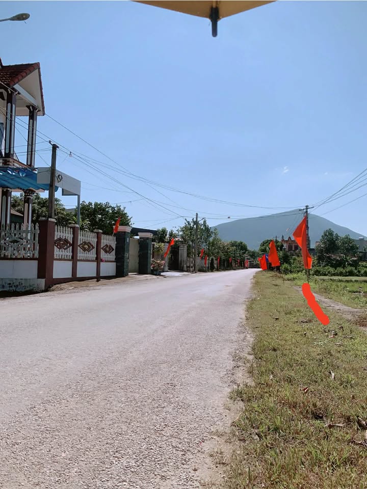 Đất nền thôn 13 Xuân Du 176m² giá 900 triệu - Vị trí kinh doanh sầm uất!