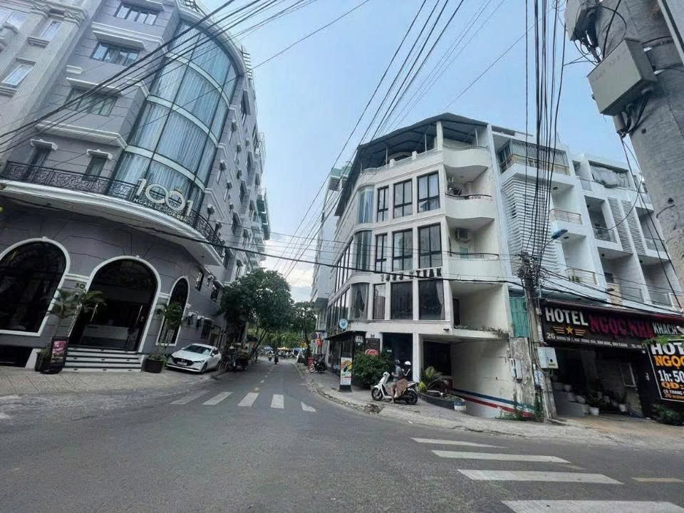 Bán nhà góc 2 mặt tiền KDC Trung Sơn, Bình Hưng, 107m² giá 32 tỷ - Dòng tiền ổn định!