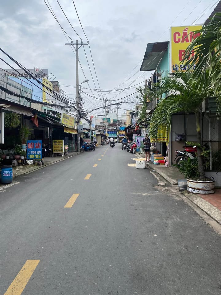 Đất mặt tiền đường XT2, xã Xuân Thới Đông, Hóc Môn 181.7m² - Vị trí đẹp, sổ hồng chính chủ!