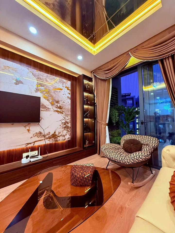 Căn hộ Emerald Celadon City Tân Phú 53m² giá 3.7 tỷ - Chính chủ bán gấp!