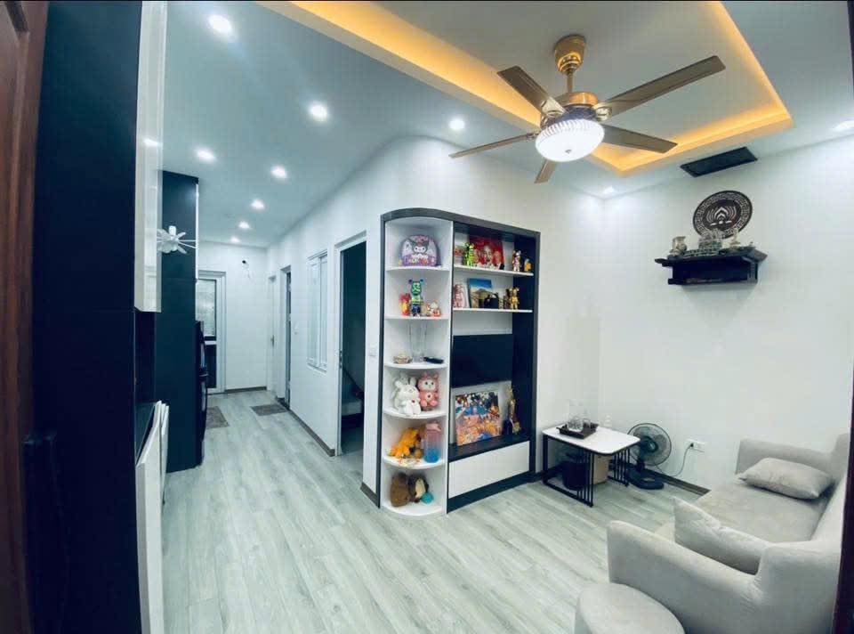 Căn hộ CT12 Kim Văn Kim Lũ 45m² giá 2.5 tỷ - Đối diện The Manor Central Park!