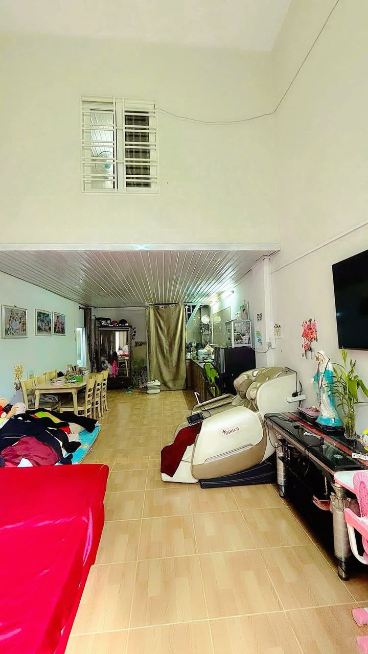 Căn nhà hẻm 112 Nguyễn Tri Phương Buôn Ma Thuột 45.6m² giá 1.68 tỷ - Đầy đủ tiện ích sống!