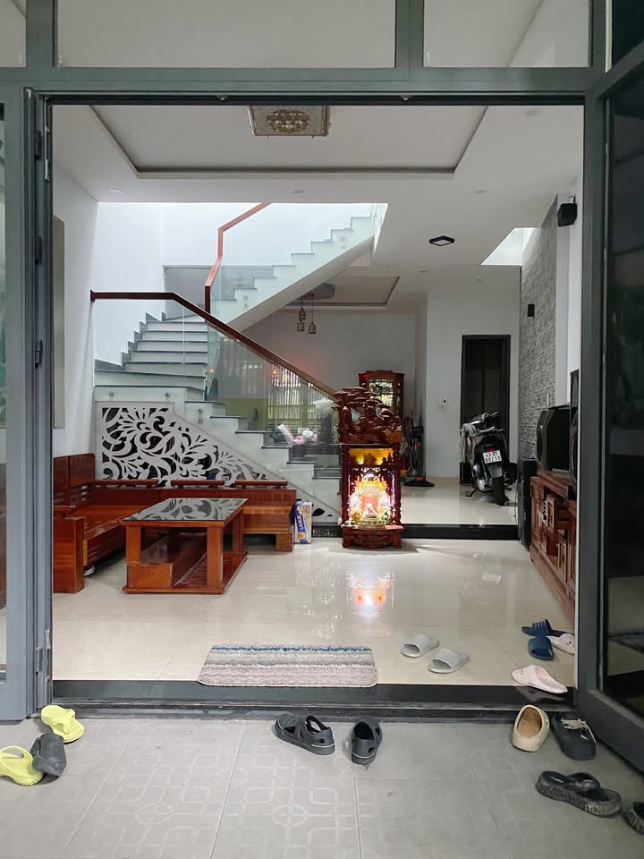 Nhà 2 tầng đường Yên Thế, Hòa An, Đà Nẵng 70m² - Vị trí đẹp, giá chỉ 3 tỷ!