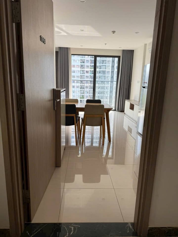 Căn hộ S2.03 Thủ Đức 2PN giá 8.5 triệu - Vào ở ngay, view hồ bơi!