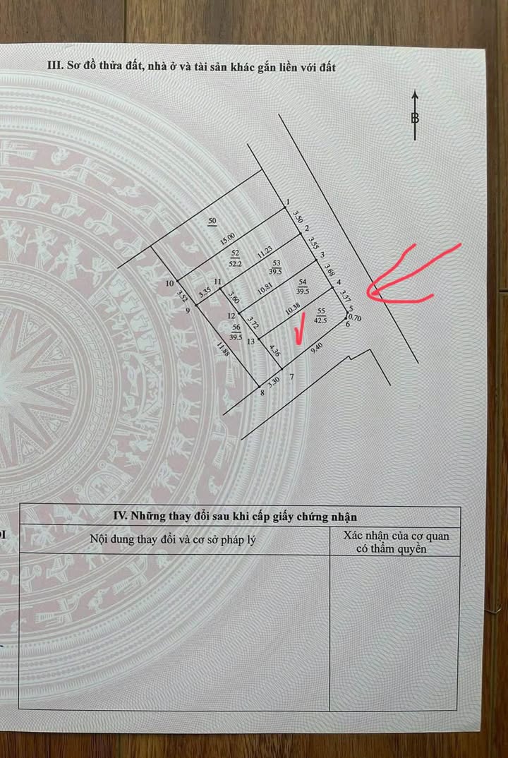 Đất lô góc phường Việt Hưng 42.5m² giá 10 tỷ - Cơ hội đầu tư hấp dẫn!