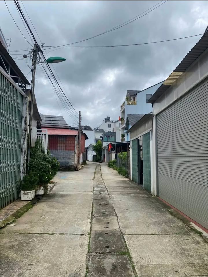 Đất nền đường An Sơn, phường Xuân Hương, Đà Lạt 105m² giá 6.5 tỷ - Sổ đỏ chính chủ, thương lượng tốt!