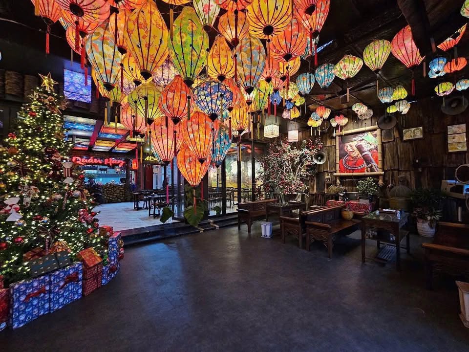 Cho thuê mặt phố Hàng Bè, quận Hoàn Kiếm 70m² - Vị trí vàng kinh doanh!