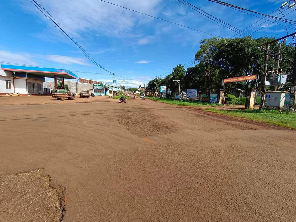 Đất nền mặt tiền đường nhựa liên xã Glar 210m² giá 2.415 tỷ - Kinh doanh sầm uất ngay!