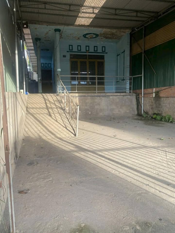 Nhà mặt tiền Quốc lộ 20, Bảo Lộc 266m² giá 3.25 tỷ - Khu dân cư đông đúc!