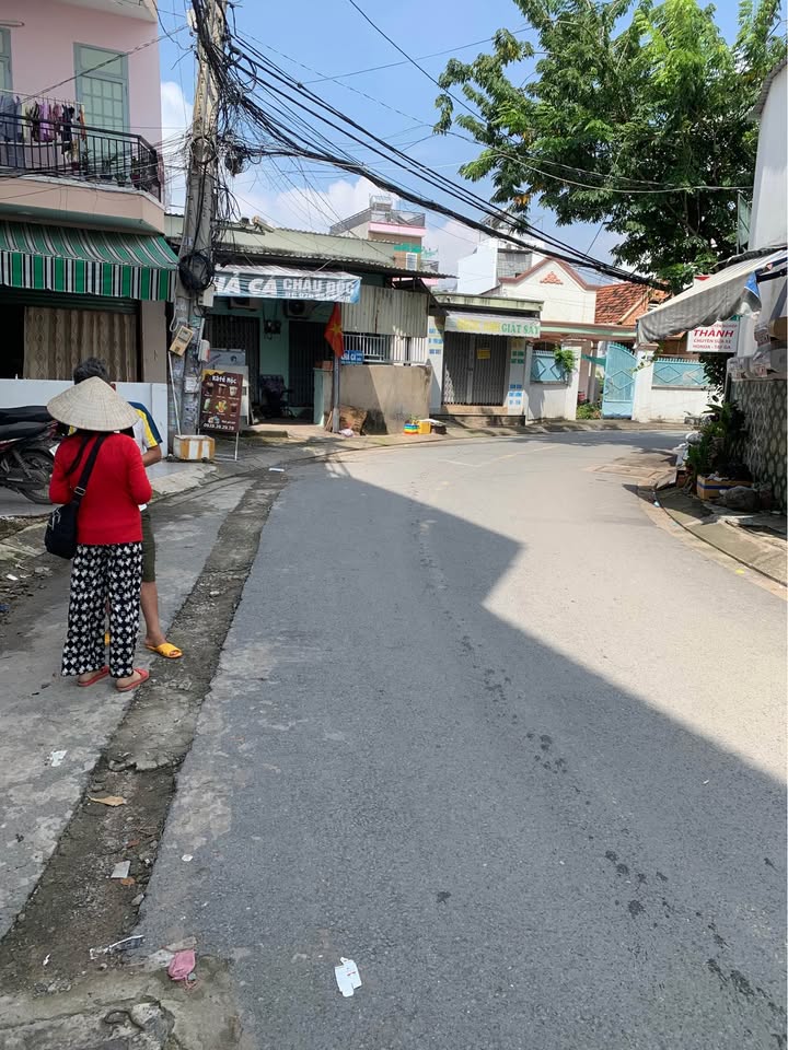 Nhà mặt tiền đường Lê Văn Thịnh, Thủ Đức 93.6m² giá 14 tỷ - Cơ hội đầu tư hấp dẫn!