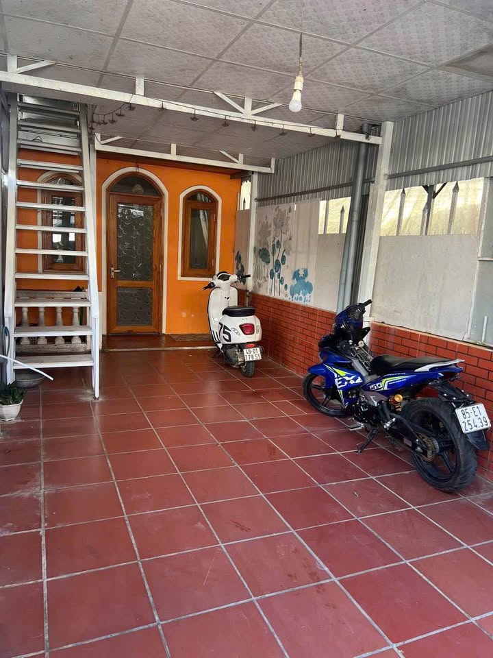 Nhà 2 mặt tiền hẻm nhựa Mê Linh Đà Lạt 114m² giá 5.7 tỷ - Sổ đỏ chính chủ!