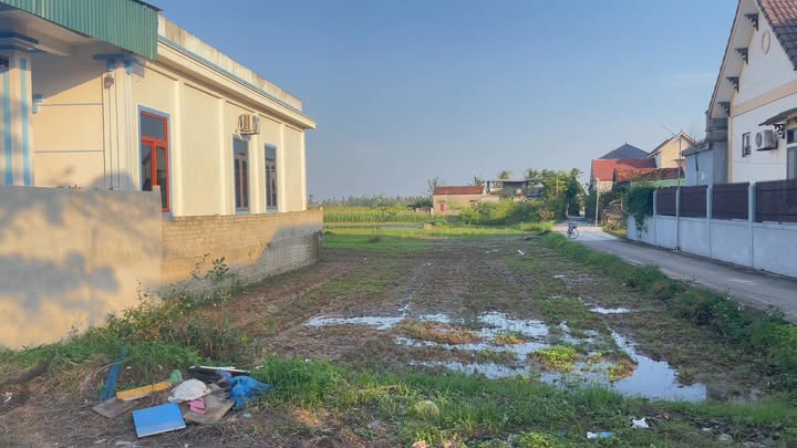 Đất mặt tiền Diễn Phong, Diễn Châu 175m² giá 1 tỷ - Kinh doanh thuận lợi!