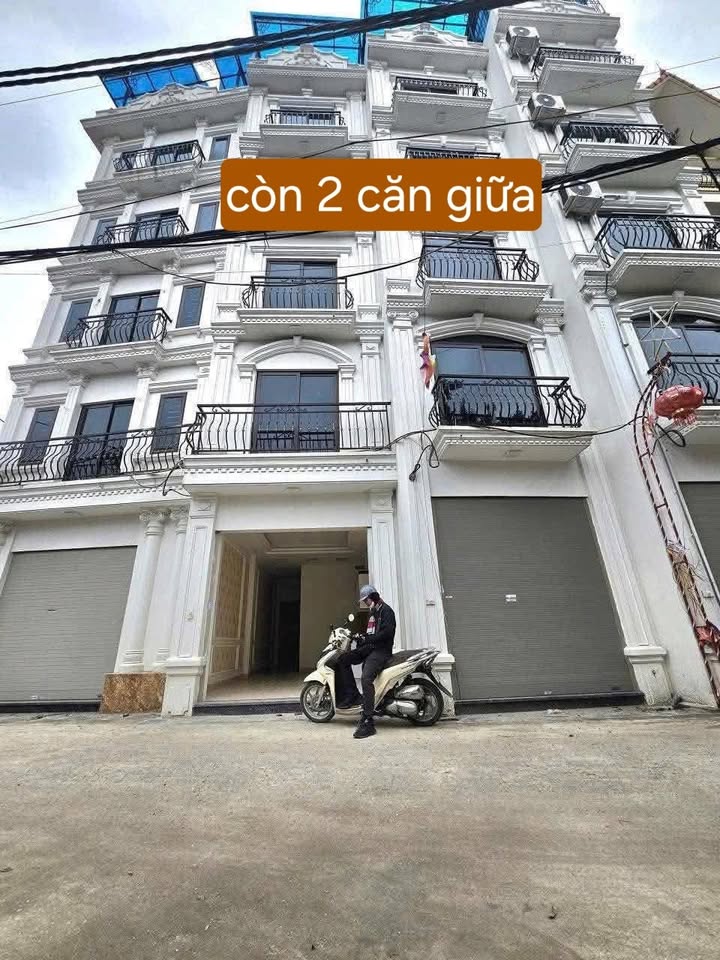 Nhà phố 40m² Phan Trọng Tuệ, Hữu Hòa, 6 tỷ - Kinh doanh đỉnh, thang máy hiện đại!