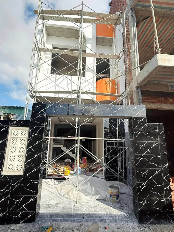 Nhà 2 Tầng Kiệt Ô Tô Trần Ngọc Sương 76m² giá 4.09 tỷ - Sổ hồng chính chủ!