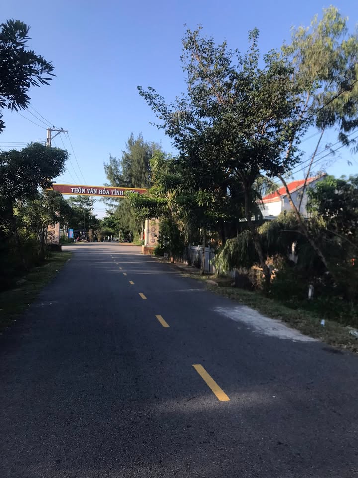 Đất nền biển Tam Thanh, Tam Kỳ 350m² giá 2 tỷ - Sổ đỏ chính chủ