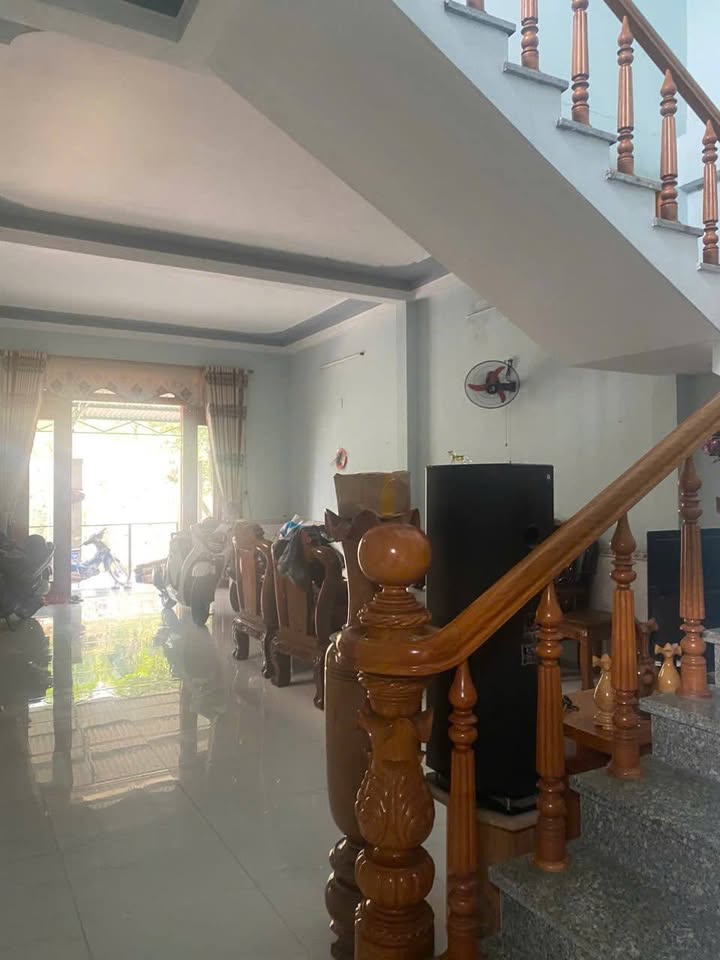 Nhà đẹp Hòa Liên Đà Nẵng 300m² giá 1.6 tỷ - Chỉ việc vào ở ngay!