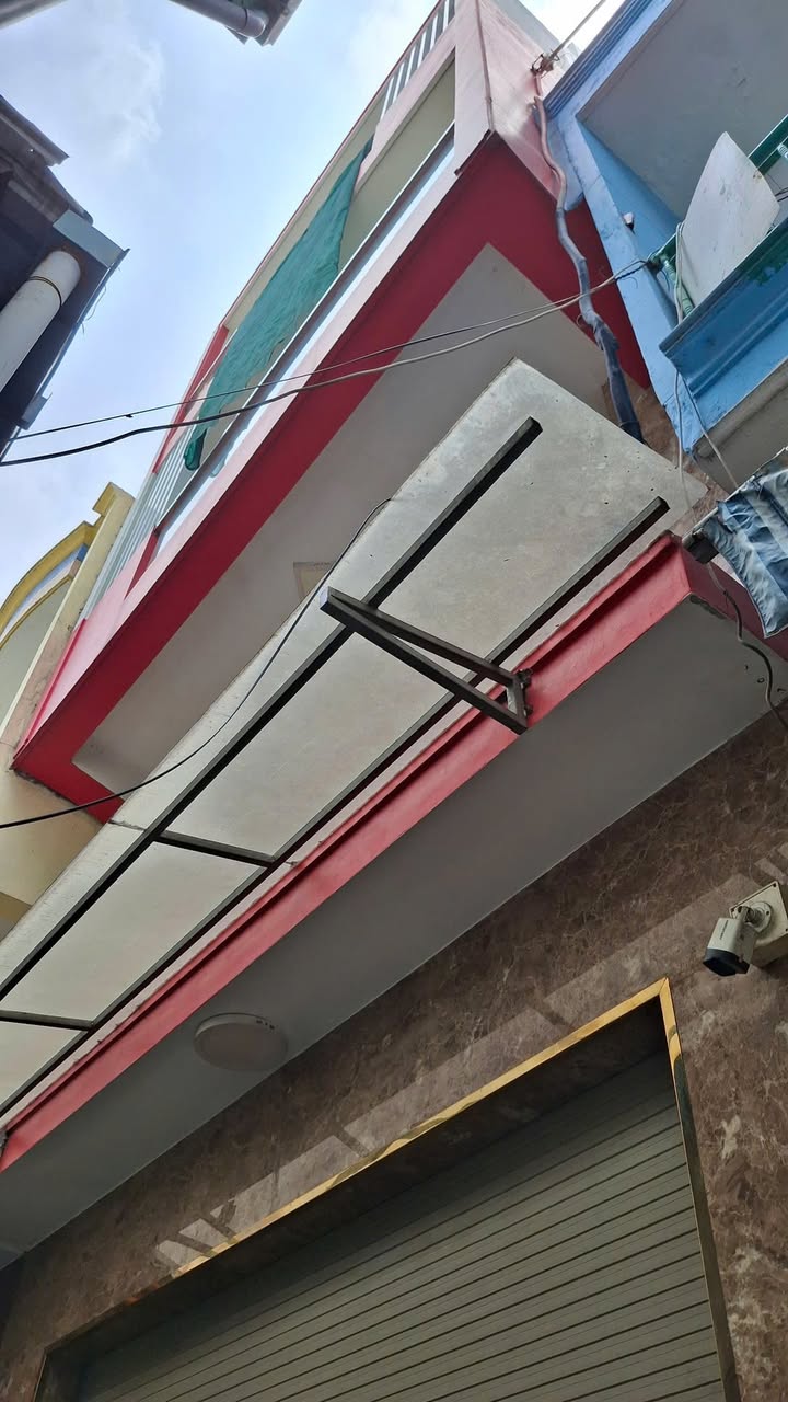 Nhà mới đẹp 75m² đường Yersin, Quận 1 - Tiện ích đầy đủ, giá thỏa thuận!