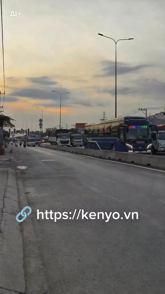 Bán xưởng liền kề mặt tiền Quốc Lộ 1A, Quận 12 - Diện tích lên đến 2.600m²!