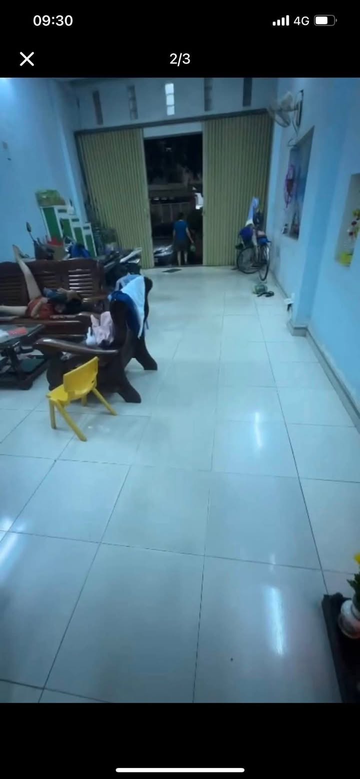 Nhà 2 tầng mặt tiền đường Hoàng Văn Thụ, 95m² giá 8.4 tỷ - Cơ hội đầu tư không thể bỏ lỡ!