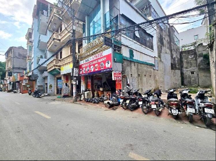 Nhà mặt phố Trần Cung, Bắc Từ Liêm 80m² giá 22.9 tỷ - Đất đẹp ô tô tránh!