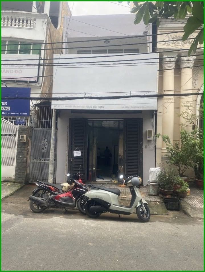 Nhà nguyên căn cho thuê tại Nguyễn Văn Thương, 36m² giá 14 triệu - Khu vực an ninh, thuận tiện di chuyển!