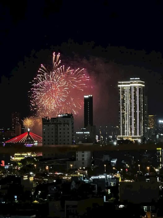 Bán gấp FrontHouse 228.7m² Nguyễn Văn Linh, Hải Châu, Đà Nẵng - Vị trí kim cương đắc địa!