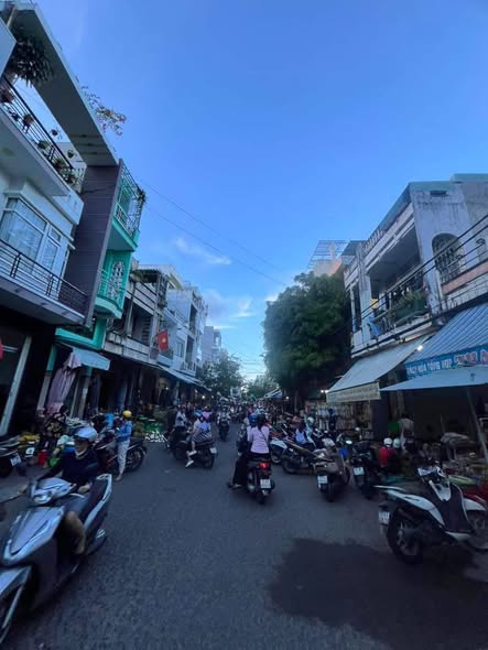 Nhà Mặt Tiền Kinh Doanh Ngô Mây Quy Nhơn 50m² giá 5 tỷ - Đầu tư sinh lời cao!