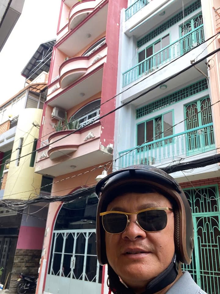 Nhà phố Quận 3 Lê Văn Sỹ 56m² giá 9.x tỷ - Ô tô đậu cửa, thuận tiện mọi bề!