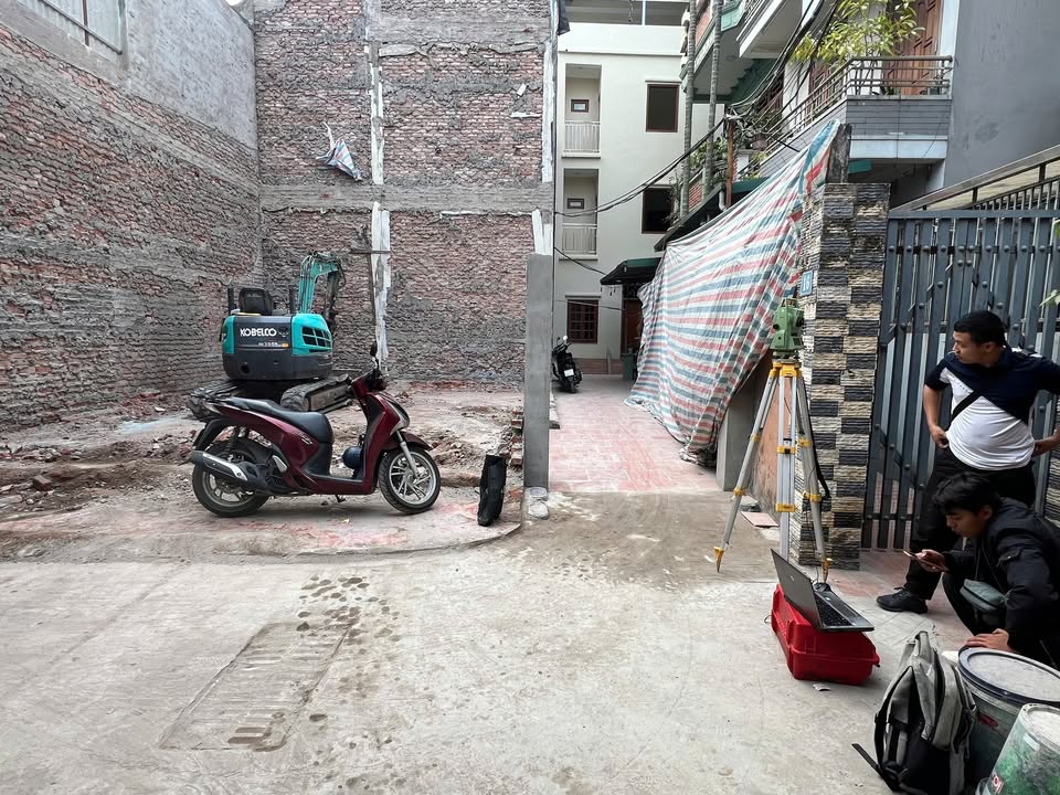 Đất nền Ngọc Lâm, Long Biên 50m² - Lô góc, giao thông thuận lợi!