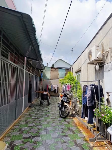 Nhà cho thuê Thới Tam Thôn 40m² giá 3.5 triệu - Tiện nghi đầy đủ!