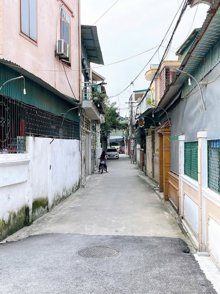 Nhà 2 tầng Trường Thi, Vinh 121m² giá 5 tỷ - Nhà kiên cố, ở tốt!