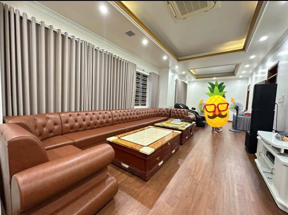 Biệt thự 2 mặt đường Quán Nam 215m² giá 28 tỷ - Vị trí siêu hiếm, kinh doanh thuận lợi!