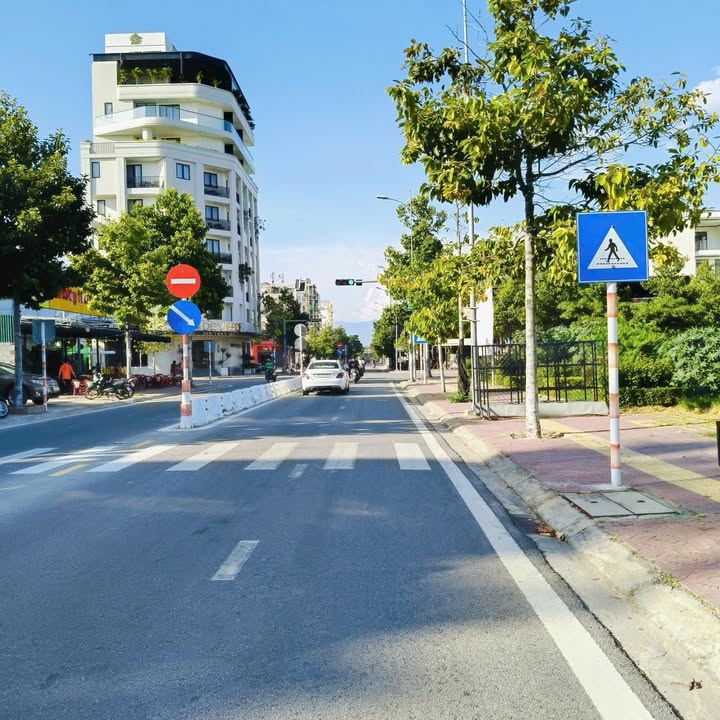 Đất nền mặt đường Hoàng Diệu, Phan Rang 90m² giá 4.8 tỷ - Sổ đỏ chính chủ sẵn sàng công chứng!