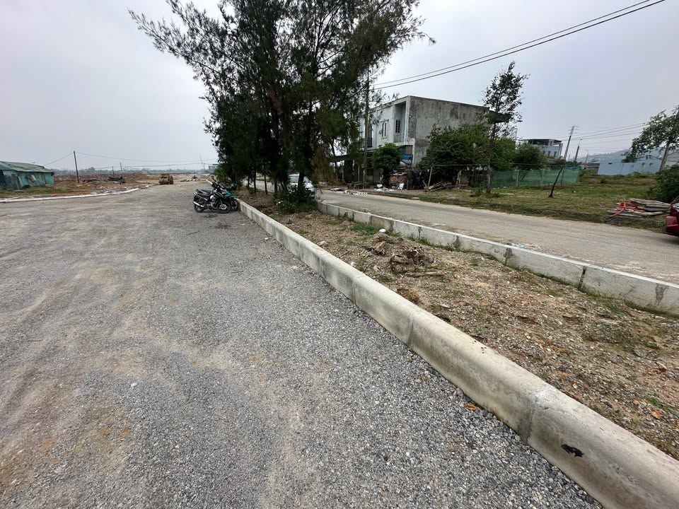 Lô đất VIP hướng Tây tại Hải Bình, Nghi Sơn, 150m² - Pháp lý sổ đỏ, giá thỏa thuận!