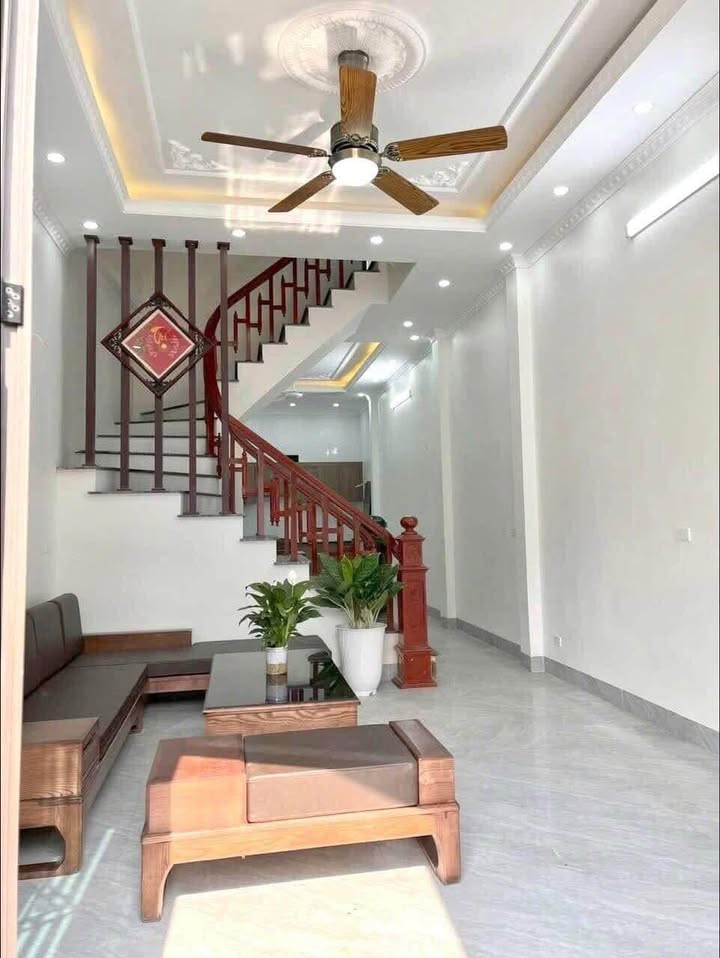 Nhà 3 tầng mặt đường Tô Hiến Thành, 57m² giá 3,6 tỷ - Kinh doanh đắc địa!