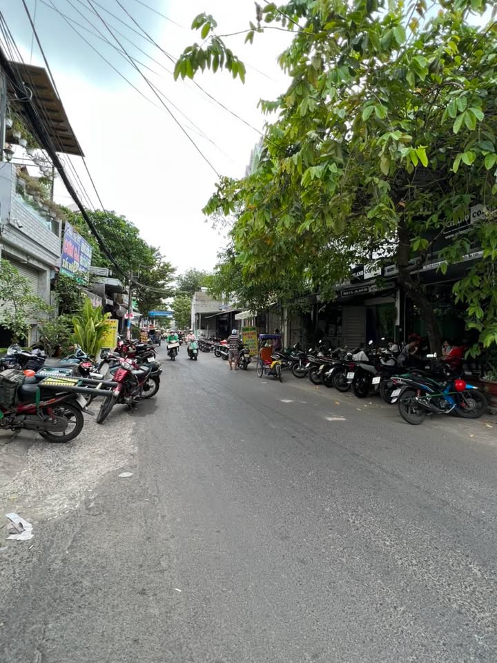 Bán đất mặt tiền đường Số 12, Gò Vấp 104m² giá 12.9 tỷ - Đầu tư sinh lời ngay!