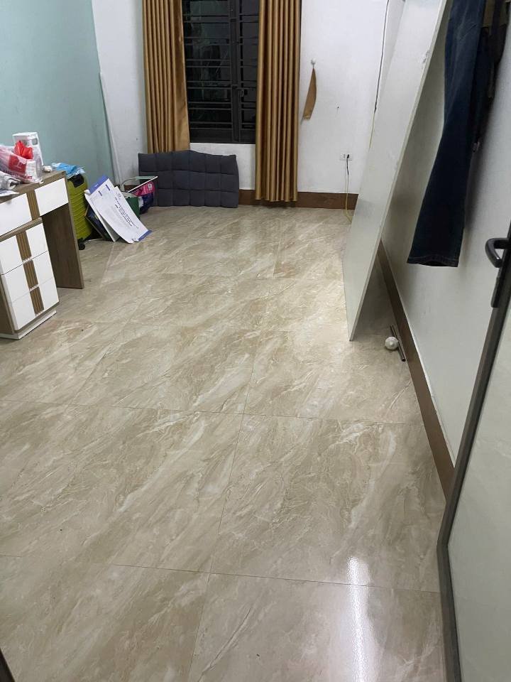 Nhà 3 tầng Bắc Hồng 40m² giá 2 tỷ - Chỉ việc xách vali vào ở!